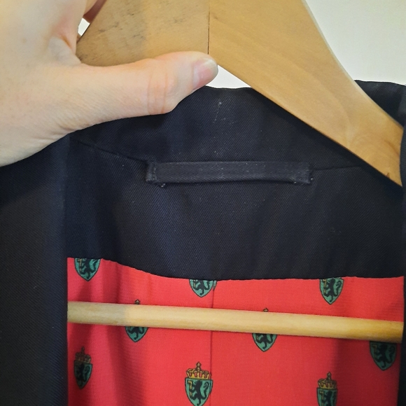 Black blazer with red printed lining sz M - Picture 6 of 9